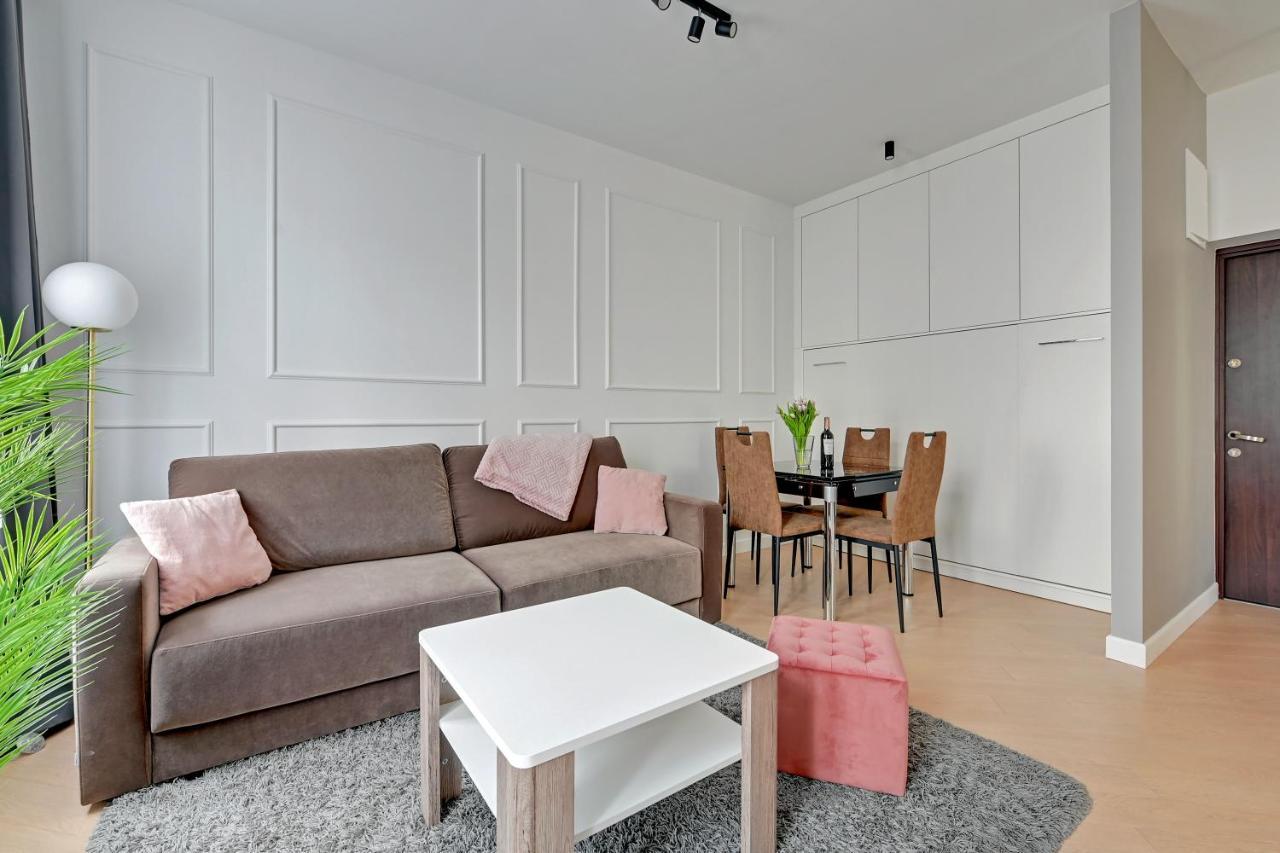 Royal Rose - Premium Beach Apartment Sopot Buitenkant foto
