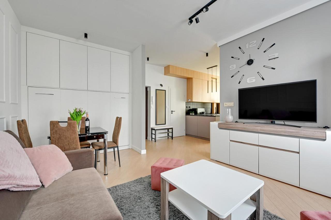 Royal Rose - Premium Beach Apartment Sopot Buitenkant foto