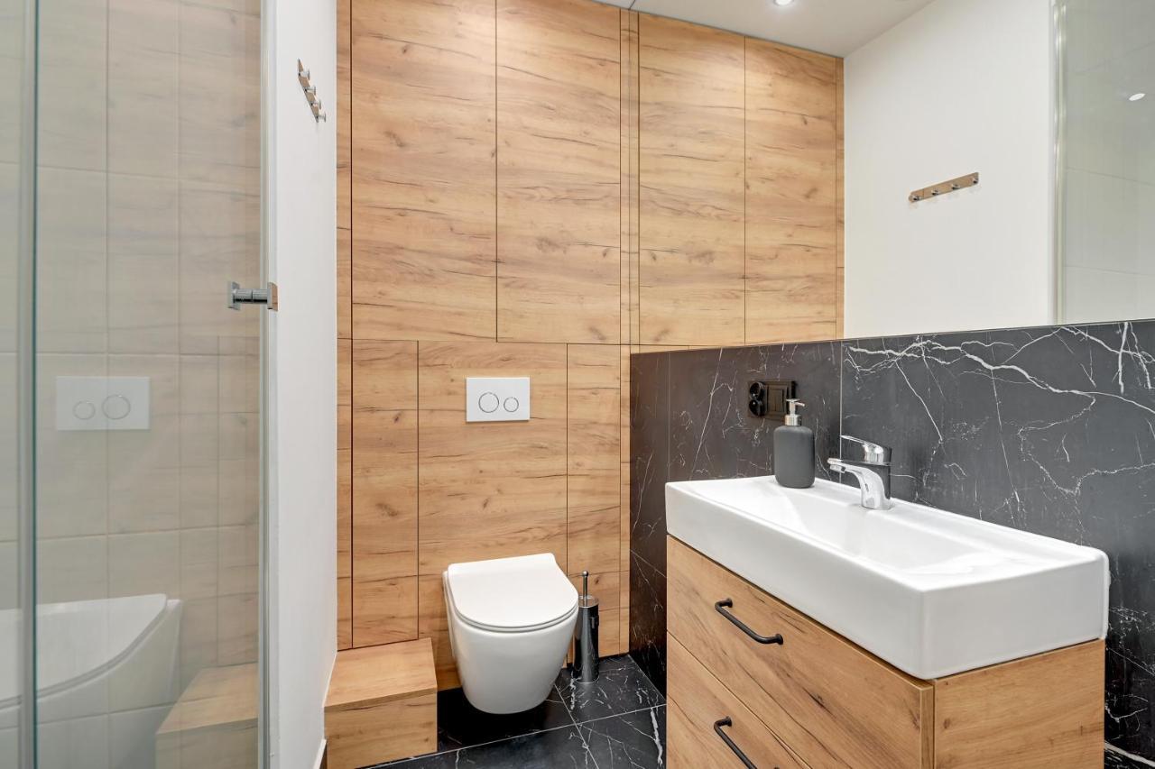 Royal Rose - Premium Beach Apartment Sopot Buitenkant foto